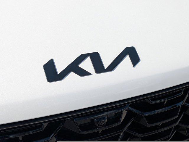 new 2026 Kia Sorento Hybrid car, priced at $43,777