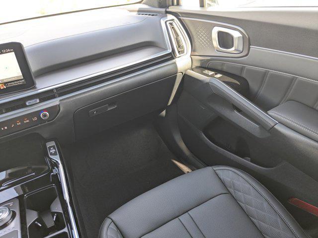 new 2026 Kia Sorento Hybrid car, priced at $43,777