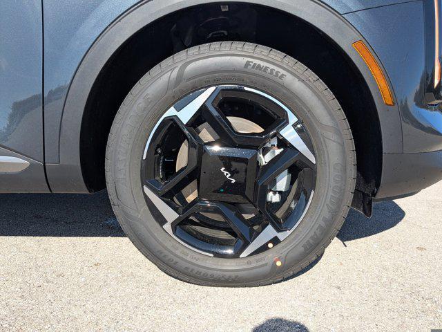 new 2026 Kia Sportage Hybrid car, priced at $32,751