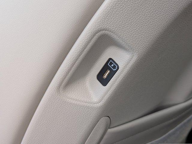 new 2026 Kia Sorento car, priced at $36,009