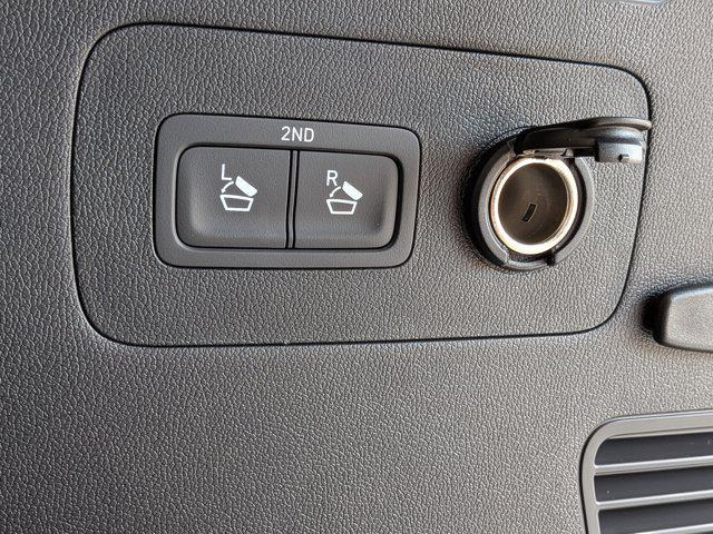 new 2026 Kia Sorento car, priced at $36,009