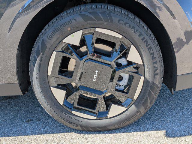 new 2026 Kia Carnival car, priced at $40,125