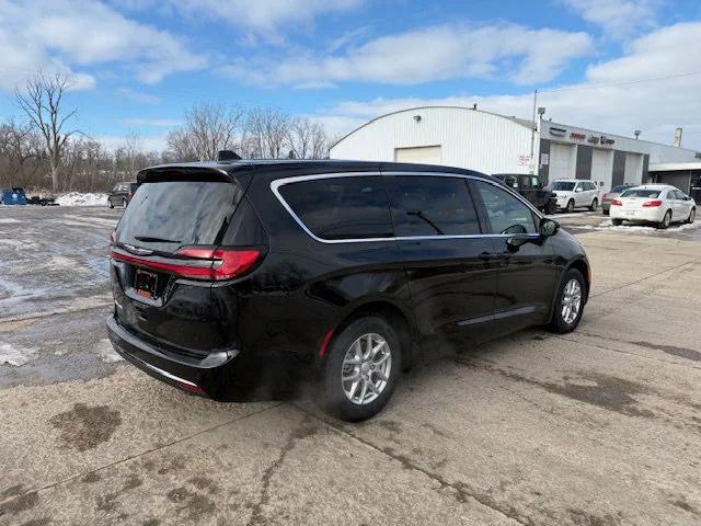 new 2026 Chrysler Pacifica car, priced at $46,165