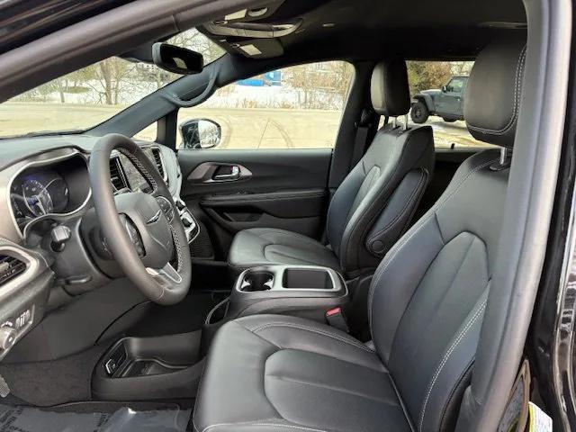 new 2026 Chrysler Pacifica car, priced at $46,165