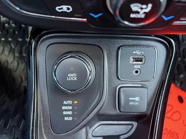used 2020 Jeep Compass car, priced at $18,900