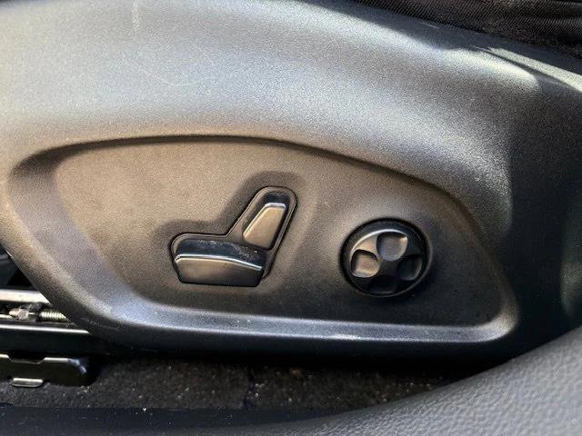 used 2020 Jeep Compass car, priced at $18,900