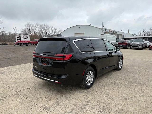 new 2026 Chrysler Pacifica car, priced at $45,865