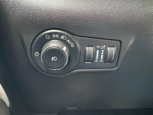 used 2022 Jeep Compass car, priced at $20,900