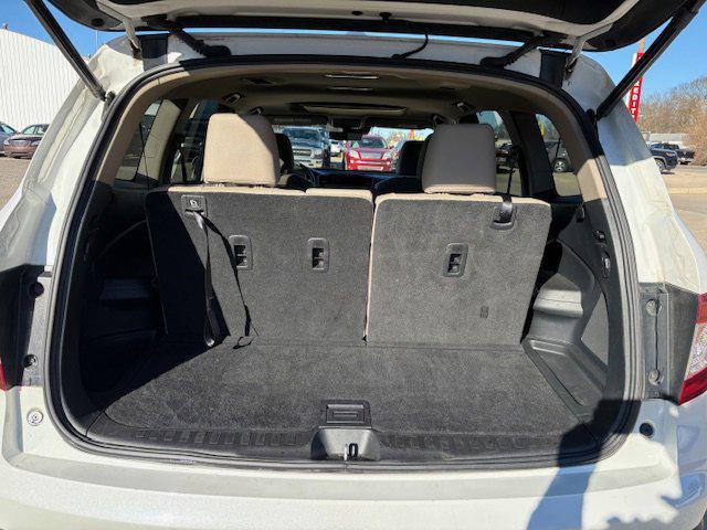 used 2022 Honda Pilot car, priced at $29,900