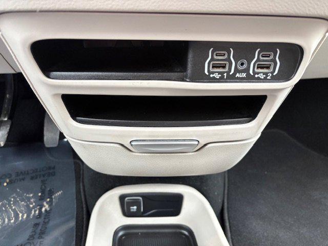 used 2024 Chrysler Pacifica car, priced at $27,900