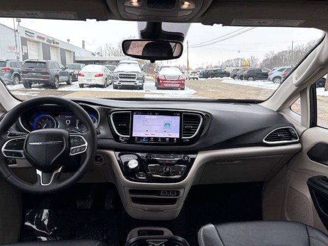 used 2024 Chrysler Pacifica car, priced at $27,900