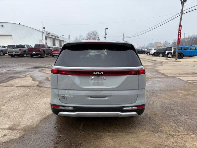 used 2023 Kia Carnival car, priced at $28,900