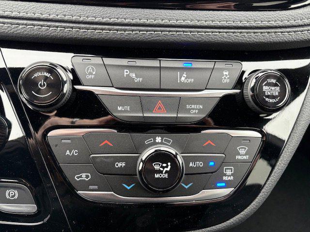 new 2026 Chrysler Pacifica car, priced at $51,455