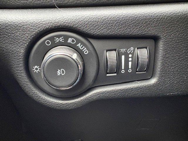 new 2026 Chrysler Pacifica car, priced at $51,455