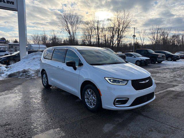new 2026 Chrysler Pacifica car, priced at $46,165