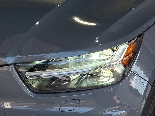 used 2022 Volvo XC40 car, priced at $22,995