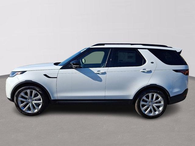 new 2026 Land Rover Discovery car, priced at $67,031
