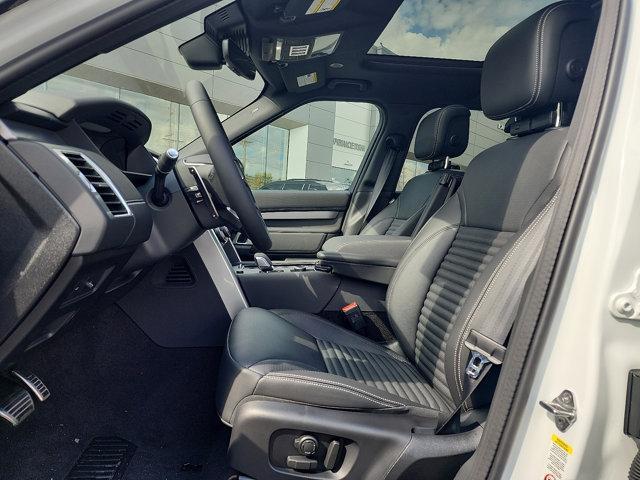 new 2025 Land Rover Discovery car, priced at $75,218