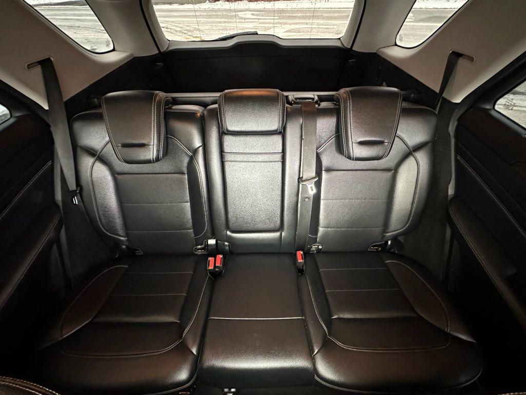 used 2013 Mercedes-Benz M-Class car, priced at $9,990