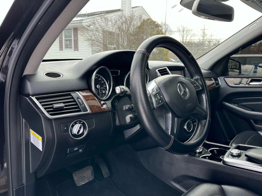 used 2013 Mercedes-Benz M-Class car, priced at $9,990