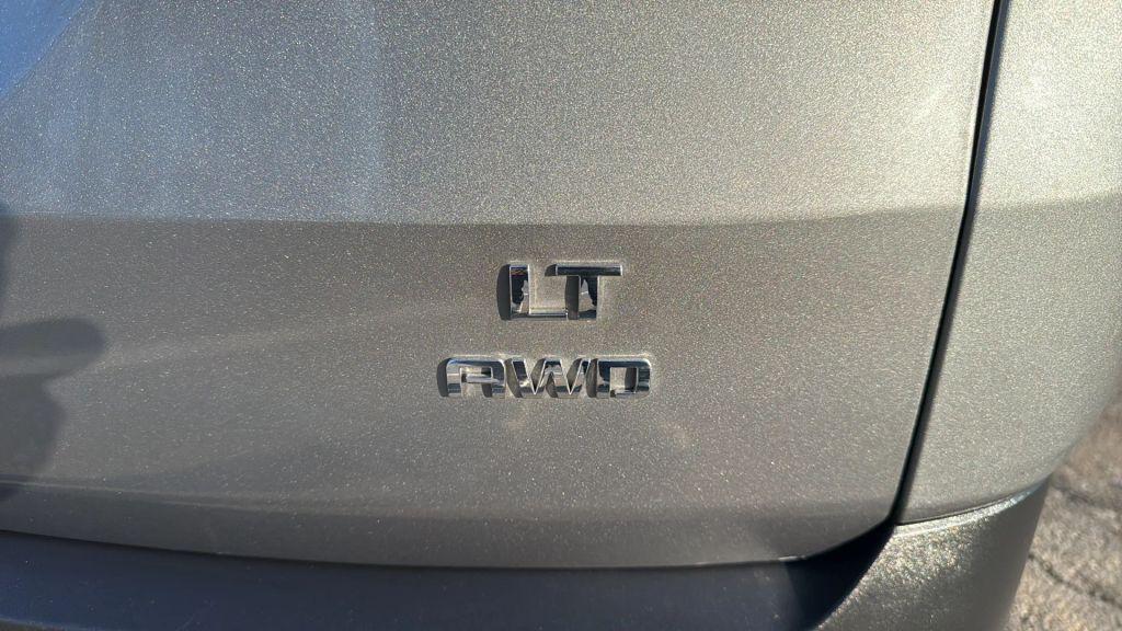 used 2023 Chevrolet Traverse car, priced at $26,990