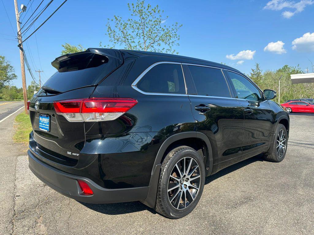 used 2017 Toyota Highlander car, priced at $22,990