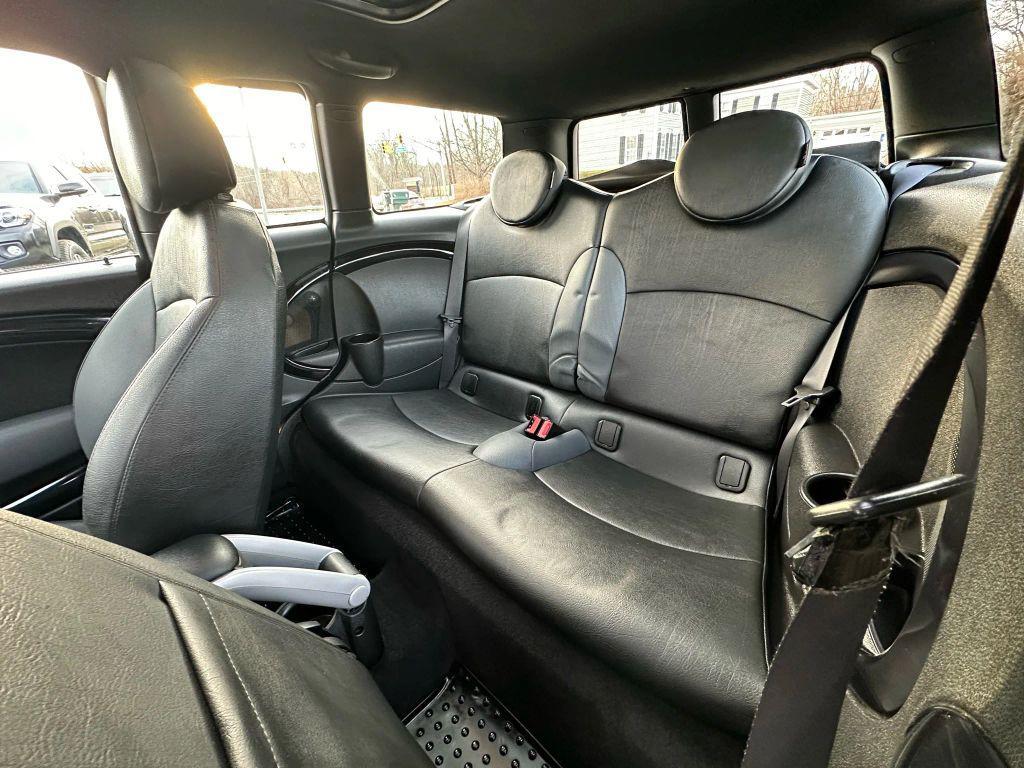 used 2010 MINI Cooper Clubman car, priced at $4,990