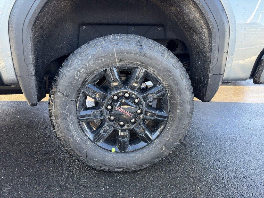new 2026 GMC Sierra 2500 car, priced at $83,915