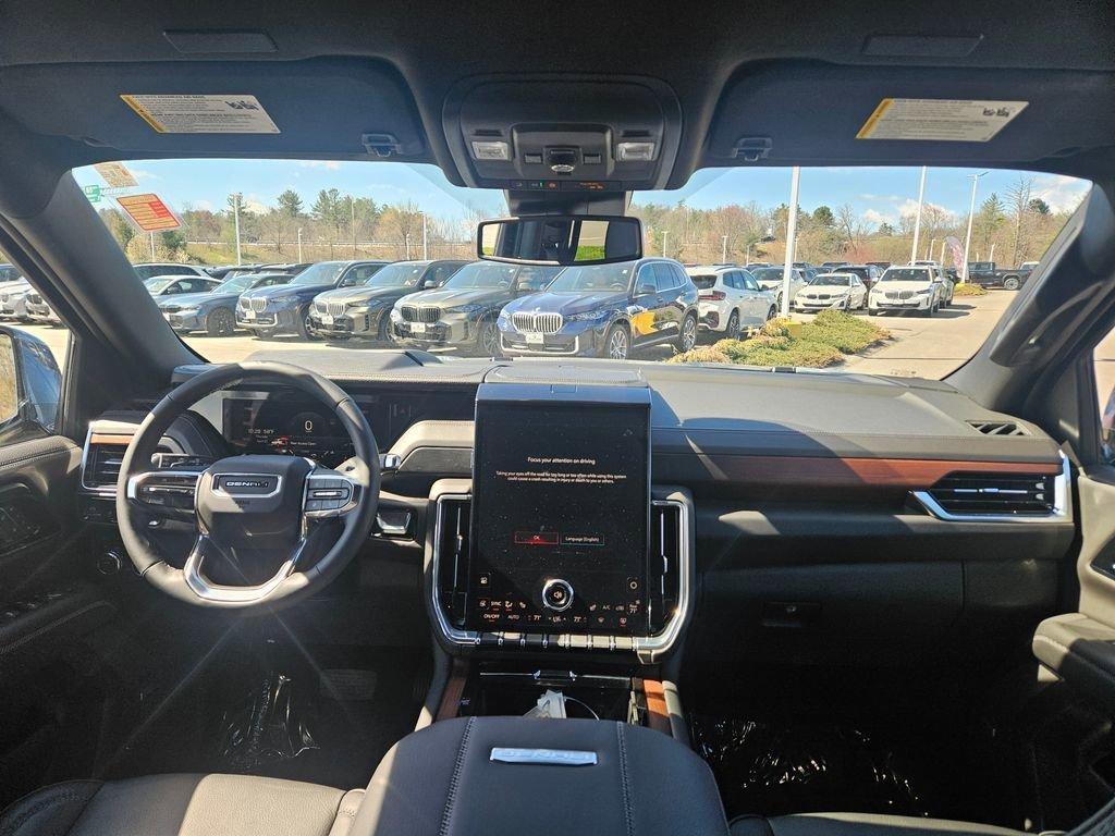 used 2025 GMC Yukon XL car, priced at $70,908