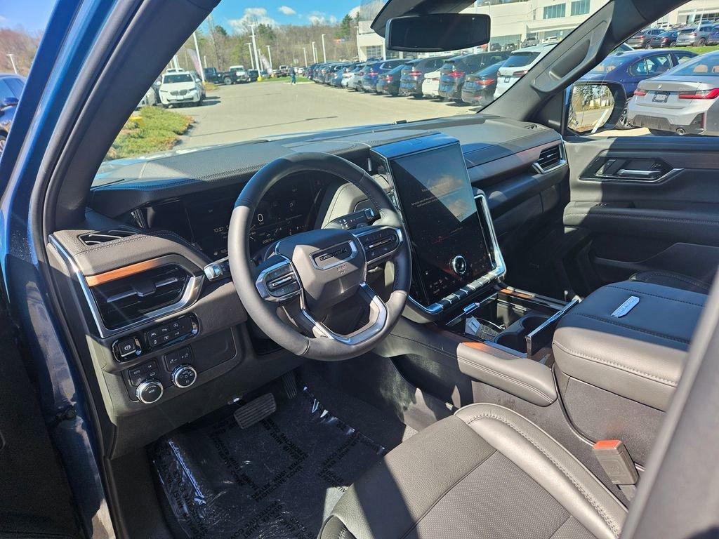 used 2025 GMC Yukon XL car, priced at $70,908
