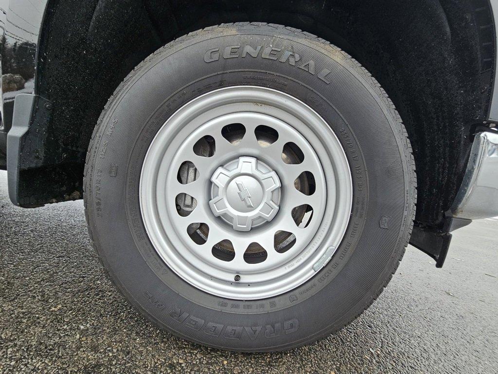 used 2024 Chevrolet Silverado 1500 car, priced at $30,991