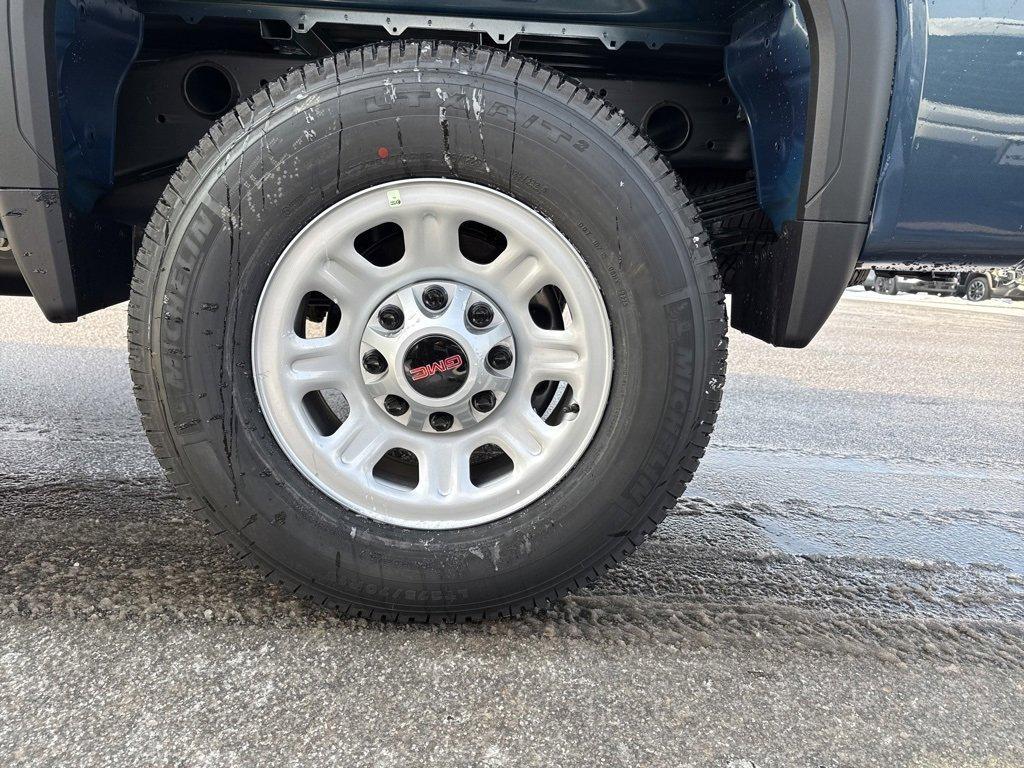 new 2026 GMC Sierra 2500 car, priced at $48,235