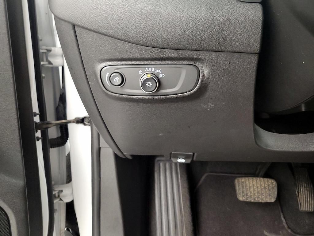 used 2022 Chevrolet Equinox car, priced at $19,998