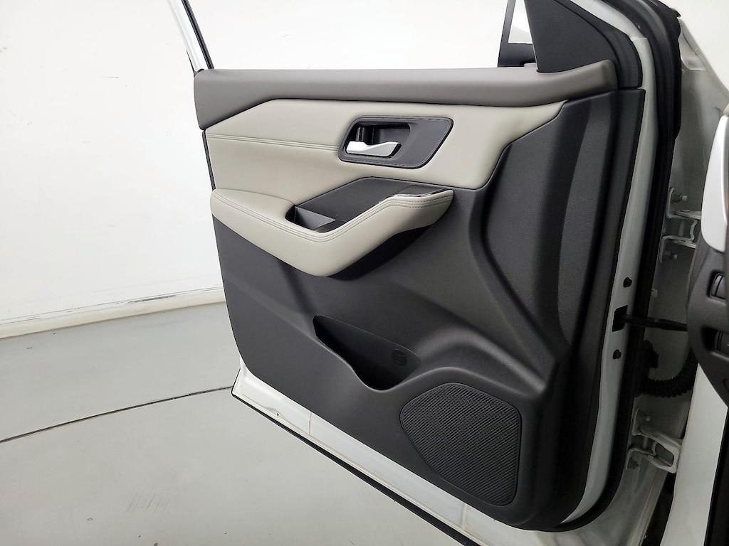 used 2023 Nissan Rogue car, priced at $22,998