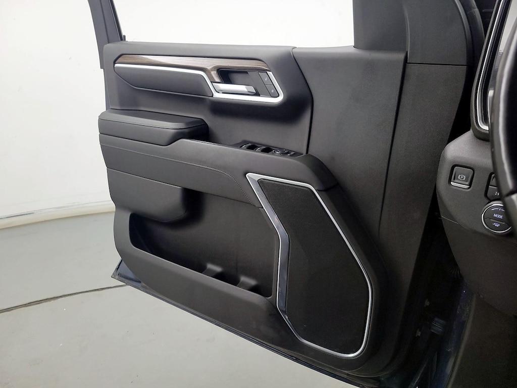 used 2022 Chevrolet Silverado 1500 car, priced at $35,998