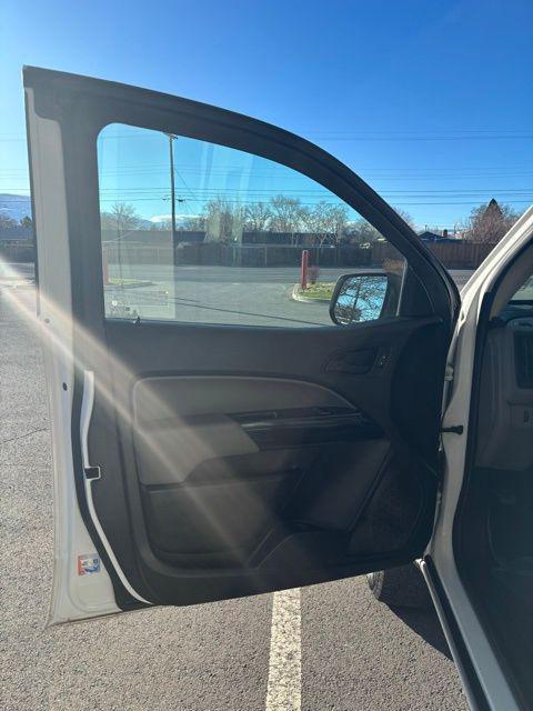 used 2021 GMC Canyon car, priced at $17,989