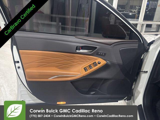 used 2019 Toyota Avalon Hybrid car, priced at $29,500