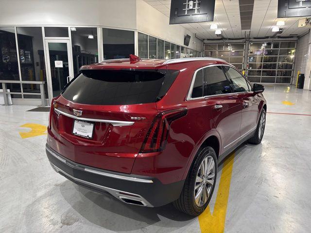 used 2024 Cadillac XT5 car, priced at $37,443