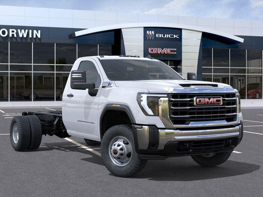 new 2025 GMC Sierra 3500 car, priced at $60,303