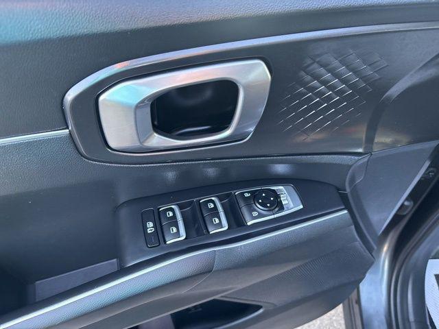 used 2023 Kia Sorento car, priced at $18,990
