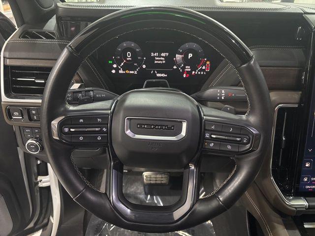 used 2025 GMC Yukon car, priced at $95,500