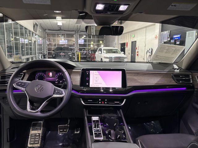 used 2025 Volkswagen Atlas car, priced at $43,500