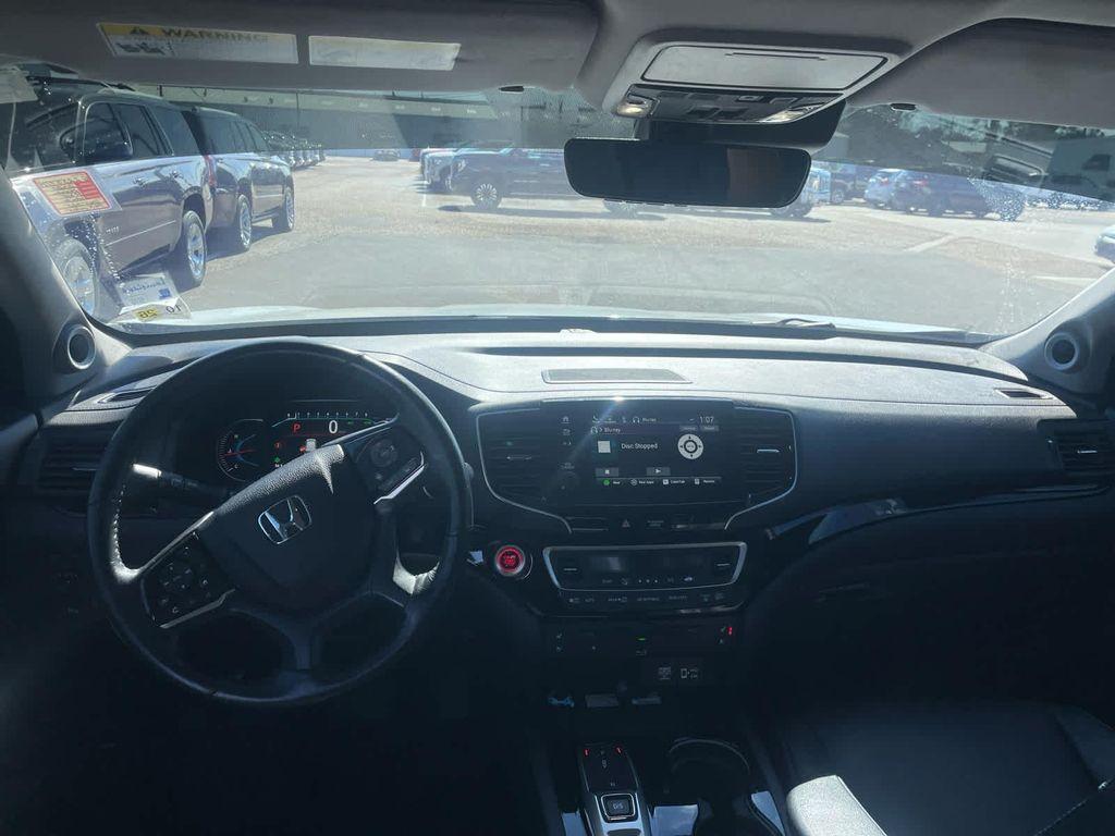 used 2020 Honda Pilot car, priced at $25,900