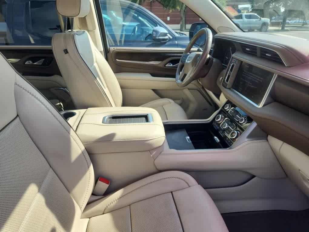 used 2021 GMC Yukon XL car, priced at $41,985