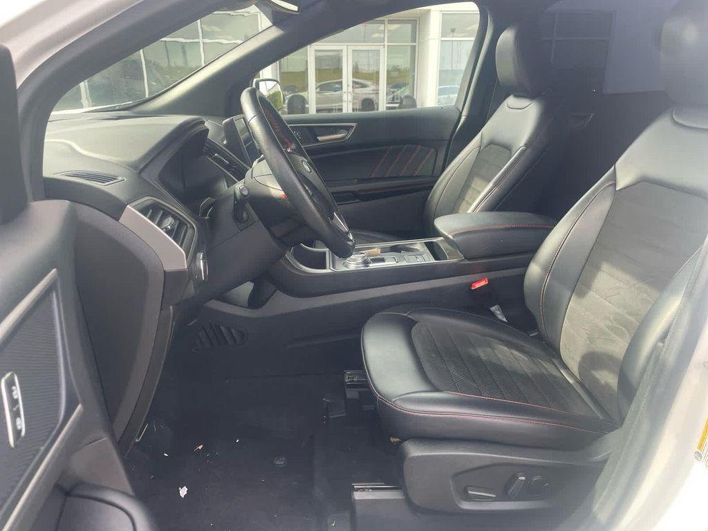 used 2022 Ford Edge car, priced at $24,706
