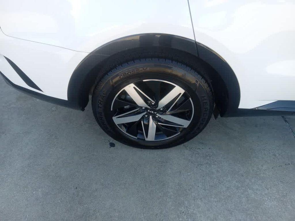 used 2022 Kia Sorento car, priced at $26,590