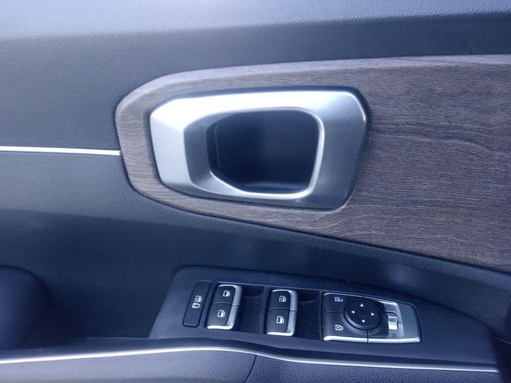 used 2022 Kia Sorento car, priced at $26,590