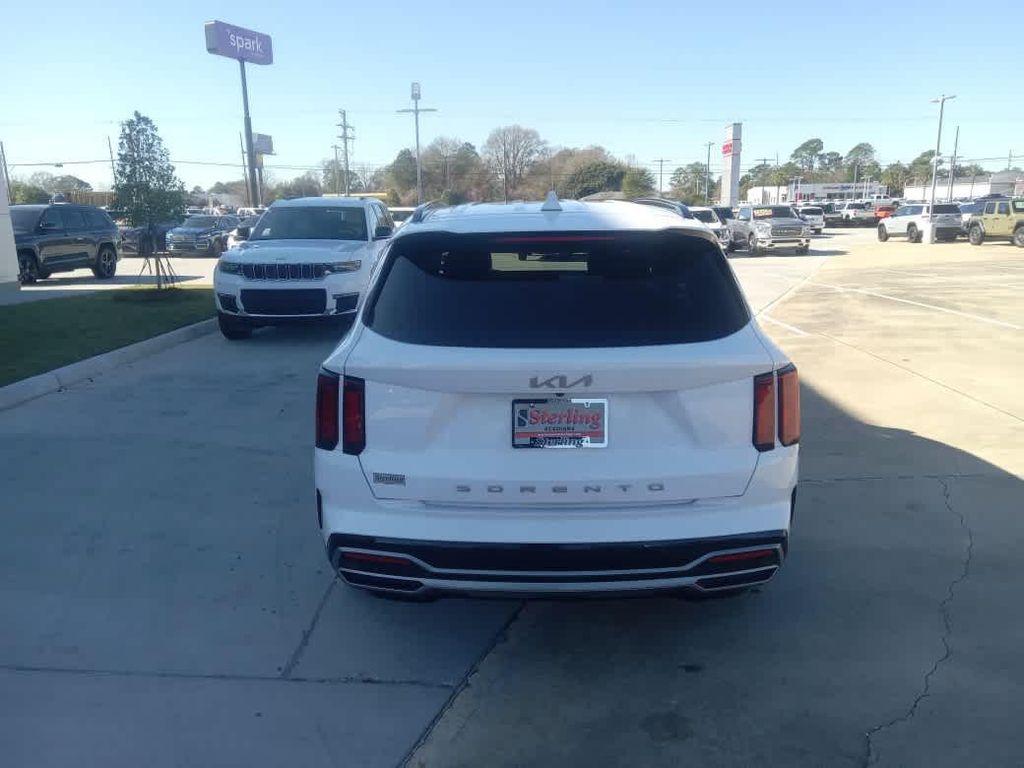 used 2022 Kia Sorento car, priced at $26,590