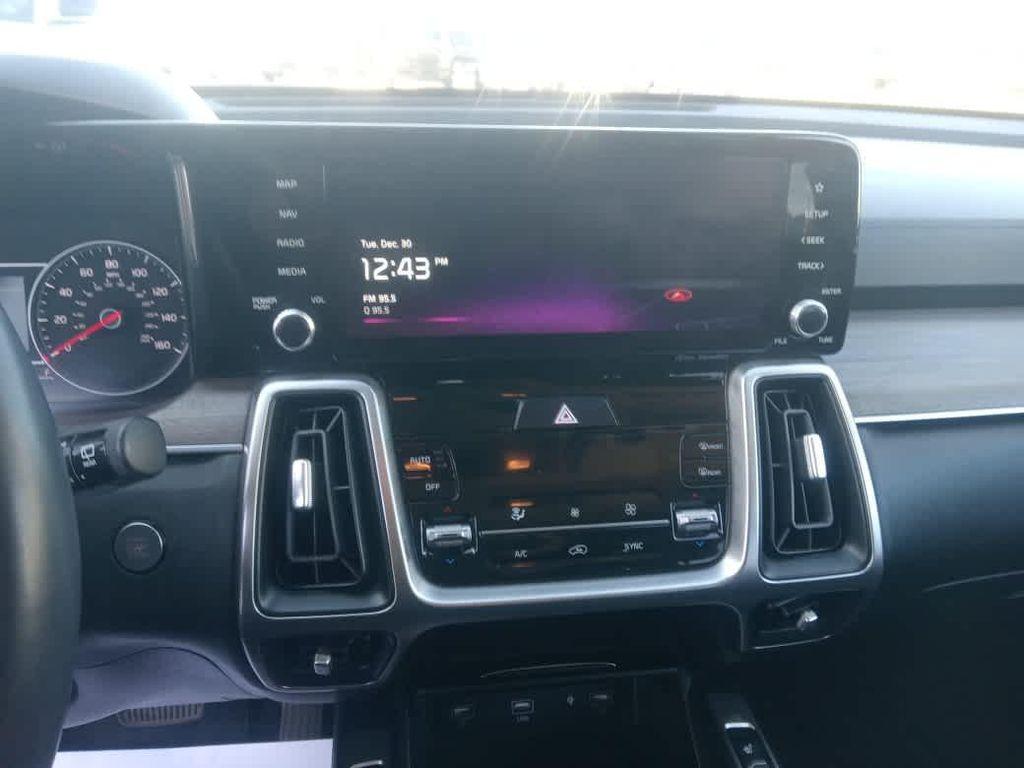 used 2022 Kia Sorento car, priced at $26,590
