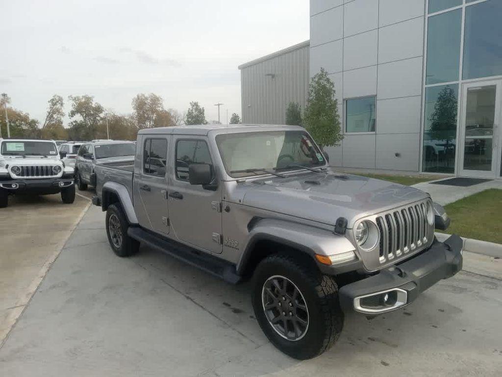 used 2021 Jeep Gladiator car, priced at $33,985
